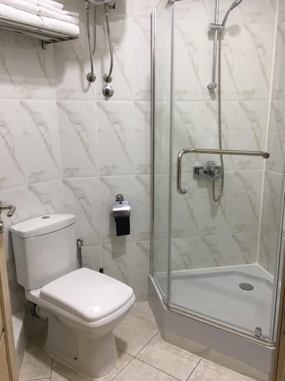 Apartmani Diksi ซเรนยานิน ภายนอก รูปภาพ